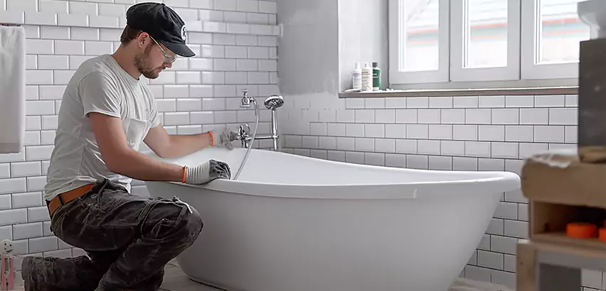 Bathtub Faucet Replacement in Lake Park